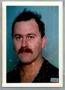 895.jpg